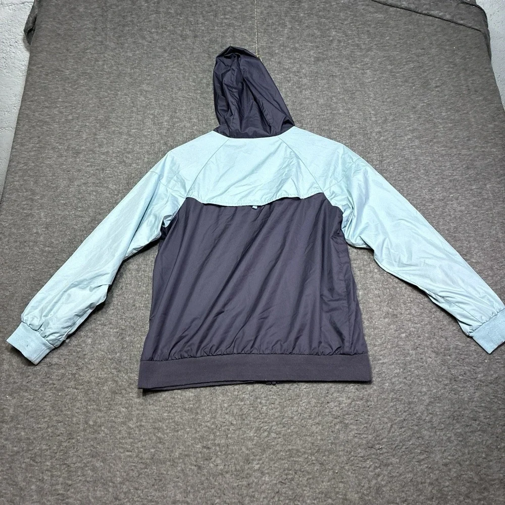 Nike some light